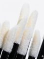 Lip brush για εφαρμογή προϊόντων σε βλεφαρίδες